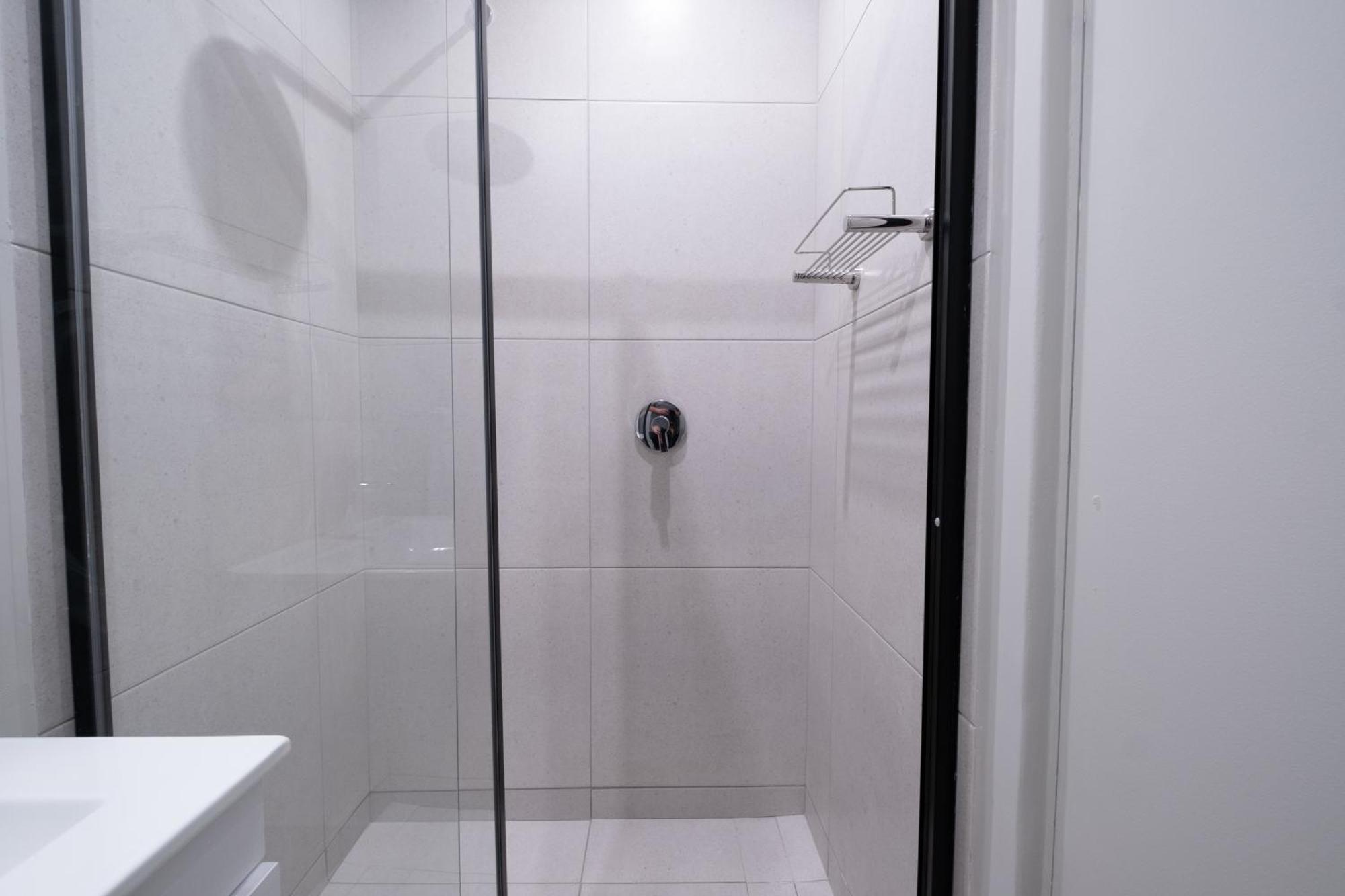 The Rose 405: Modern Studio Aprt With Rooftop Pool Cape Town